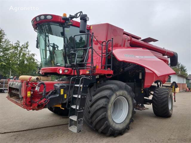 Case IH 8010 kombajn za žito