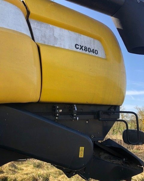 New Holland cx8040 kombajn za žito po rezervnim dijelovima