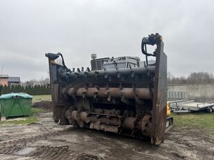 Neuson Sandberger Uni 4001 mašina za kompostiranje