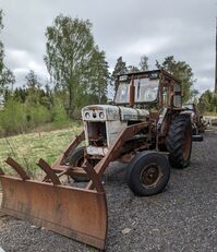 David Brown 1212 traktor točkaš