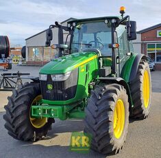 novi John Deere 5115M traktor točkaš