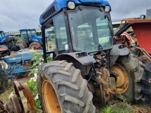 New Holland TN95FA para peças  traktor točkaš po rezervnim dijelovima